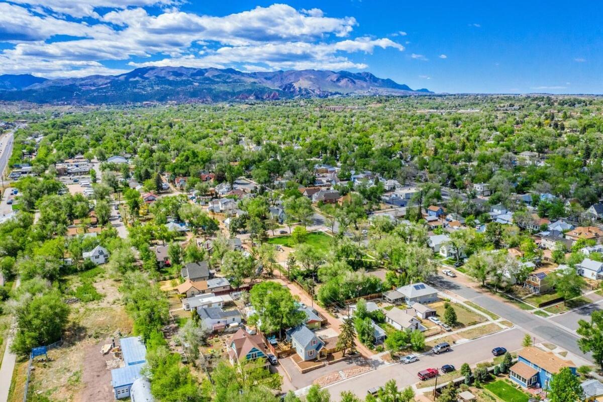 The Vibrant Victorian Hot Tub & Fire Pit In Occ Villa Colorado Springs Luaran gambar